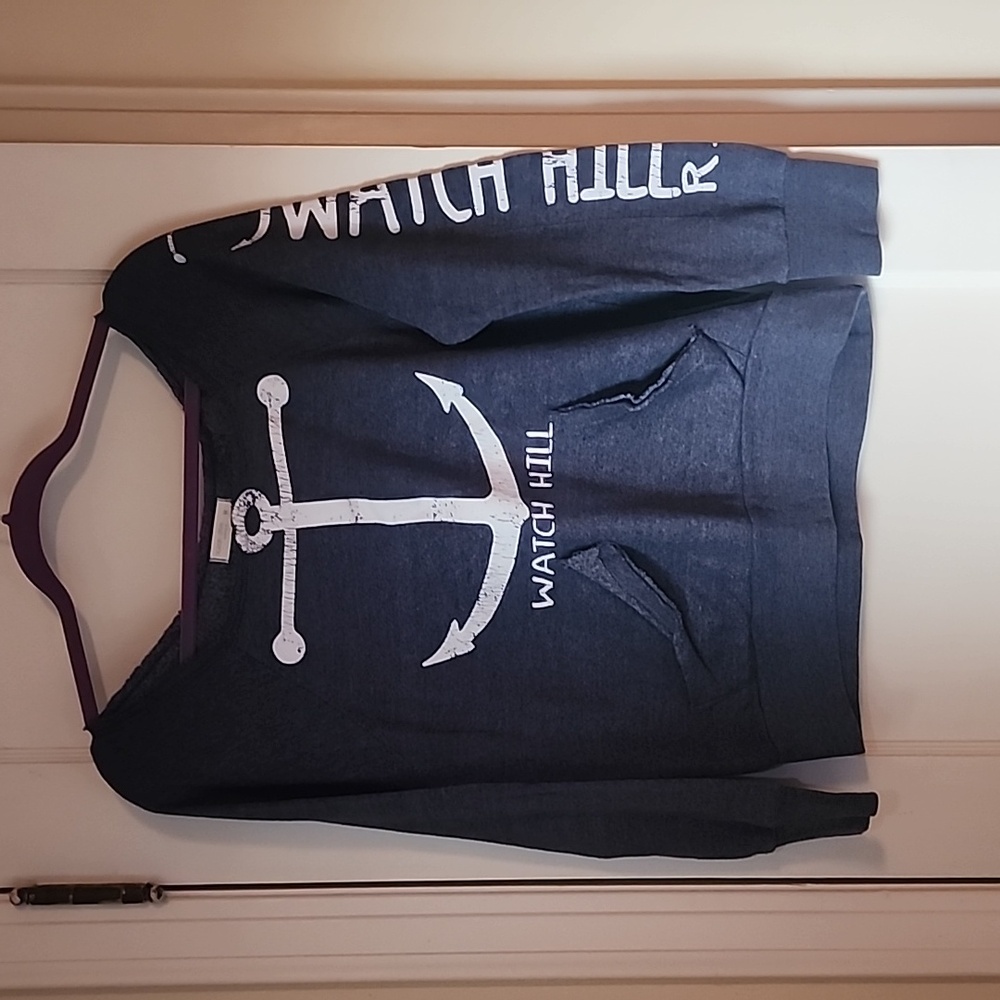 🔴 Lightweight nautical theme navy sweatshirt